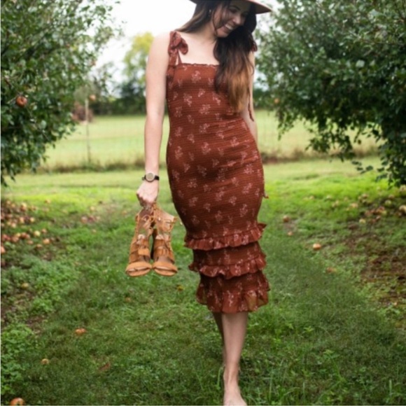 ABERCROMBIE & FITCH Smocked Tiered Ruffle MIDI Dress Brown Floral Y2K, Small - Picture 2 of 14